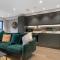 Pass the Keys Exceptional 3 Bedroom River View Apartment - 阿尔弗斯顿