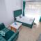 The Green Apartment - Ruaka