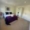 Light and Modern 2BR 1.5BA, newly refurbished! - Raynes Park