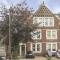 Light and Modern 2BR 1.5BA, newly refurbished! - Raynes Park