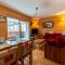 Warm 29m with balcony and lake view