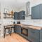 Haydn House Luxurious Retreat - 4 bedroom, 10 guest max, Perfect home away from home - Nottingham