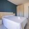 R139 Beachfront apartment Guillem