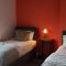 Stunning 3 bed House sleeps 5-6, WiFi, OFF Street Parking in Nottingham close to M1 - 诺丁汉