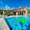 Private Pool - Private 1000m2 Garden, 4 Bedroom - 3 Bathroom - 8 Person, DETACHED Villas, Unlimited WiFi - Free Parking - Fethiye