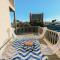 Modern, 3 BR Private House within Walking Distance to the Beach!