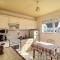 Villa à 100m de la Plage avec Jardin, Terrasse, et Proche Commerces - FR-1-361-95