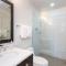 Slopeside Paradise Penthouse at Lift 7, Views, Fireplace, Deck, Hot Tub condo