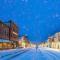 Slopeside Paradise Penthouse at Lift 7, Views, Fireplace, Deck, Hot Tub condo