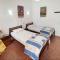 Karampela Rooms