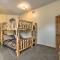 Strawberry Plains Cabin Private Pond and Game Room!