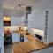 Lakeview Apartment, central location, Sea and Lake view, free parking