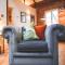 Padstow Escapes - The Long Room Luxury Apartment