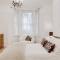 Princes Villa - large fully Self Contained Flat, 5 minutes from the sea