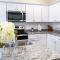 Lavishly Decorated 3-Bedroom Home Near Samsung-Taylor with King-Sized Bed