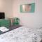 LOPEZ Hostel & Suites
