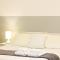 LOPEZ Hostel & Suites