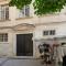 Appart Exceptionnel place du Palais des papes Wifi climatisation - Avignon
