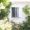 Elegant White Cottage, Venice Beach, California