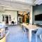 No load-shedding Spacious Apartment