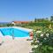 Beautiful Home In Lazise With 3 Bedrooms, Wifi And Outdoor Swimming Pool