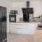 Stunning Home In La Chap, Sous Aubenas - Saint-Sernin