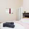 Shirley House 1, Guest House, Self Catering, Self Check in with smart locks, use of Fully Equipped Kitchen, Walking Distance to Southampton Central, Excellent Transport Links, Ideal for Longer Stays - Southampton