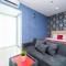 RedLiving Apartemen Grand Kamala Lagoon - Icha Rooms Tower Barclay South with Netflix