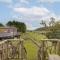 2x Double Bed - Glamping Wagon Dalby Forest - Scarborough