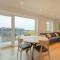 Bright 2BR apartment, great view - تورشافن