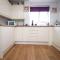 3 Bedroom family home Newport, Located next to M4 - Newport