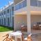 Beach Townhouses #C17 - Triplex por Carpediem