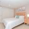 *NEW* Beautiful 3 floor Townhome with Sauna