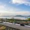 LakeView Apartment 305 Beachfront