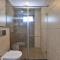 Castle Brook Residential Homestay