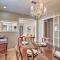 Charming Oxford Home about 7 Mi to Ole Miss!