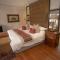 Valley Lodge