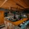 Cedar Scent Guesthouse