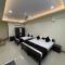UPPERCREST RESIDENCY PALA - Pala