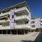 Colorful modern flat next to the beach - Beahost