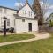 Historic + Pet-Friendly Gem