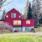 6 person holiday home in ÅMÅL-By Traum