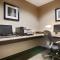 Best Western Plus Wine Country Inn & Suites