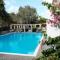 Stefania Hotel
