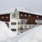 HelloChalet - Pandora Mountain View with jacuzzi, garage and ski storage