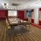 Holiday Inn Express Warwick - Stratford-upon-Avon by IHG