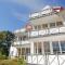 Villa Vilmblick - Wohnung 05 mit Terrasse und Boddenblick