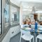 Apt Magnifics with sea view by JS Villas