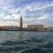Red Tower Venice - 2 mins from VCE Airport- free Wifi