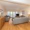 Pass the Keys Modern 3 Bedroom with Garden in Reading
